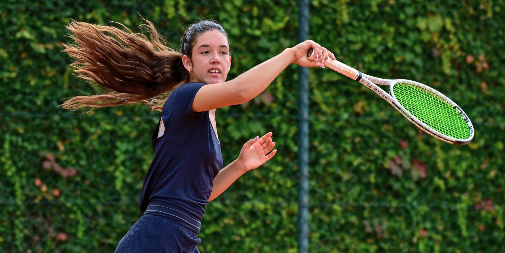 Maria Eduarda Carbone em competição